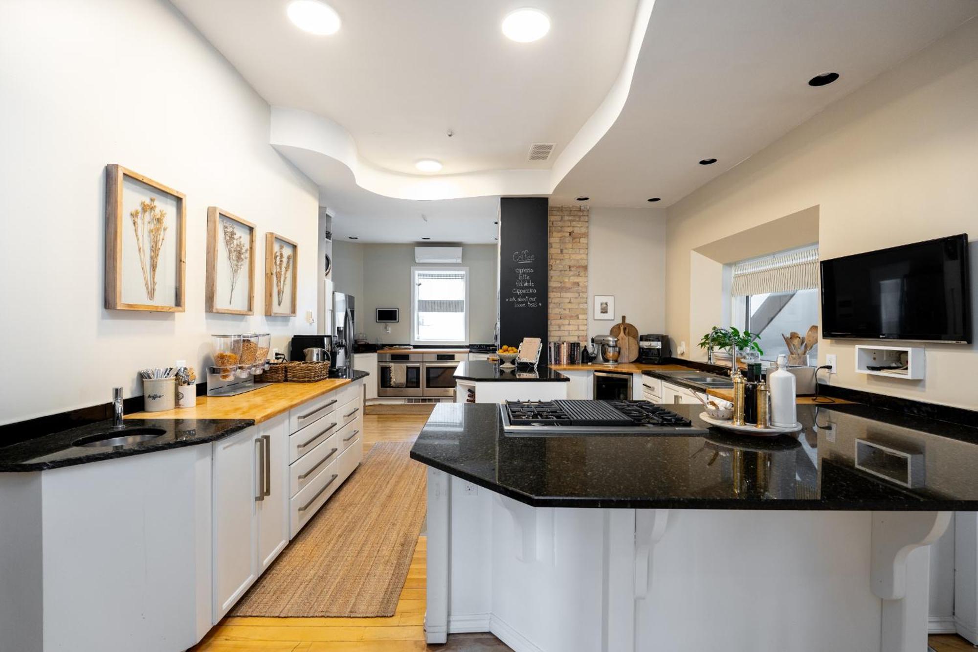No. 5 East Bed and Breakfast Winnipeg Buitenkant foto